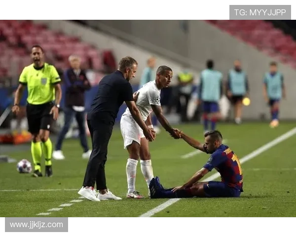 阿尔巴转会曼城最新动态：近期未有实质性进展，球员仍效力巴萨