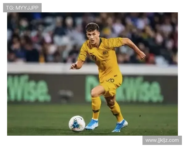 赫鲁斯蒂奇本赛季中场表现与潜力分析